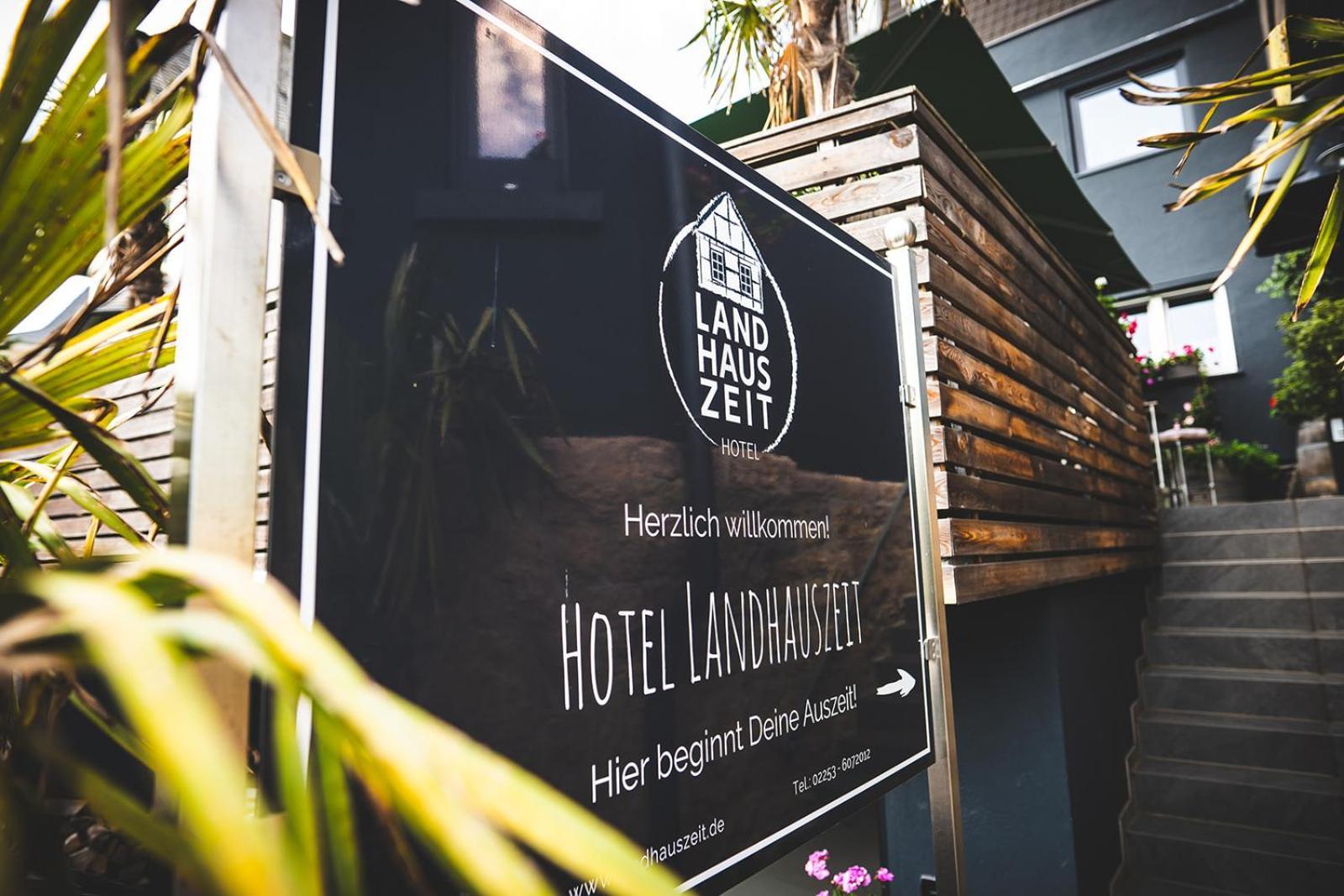 Boutique Hotel Landhauszeit Bad Muenstereifel Ngoại thất bức ảnh